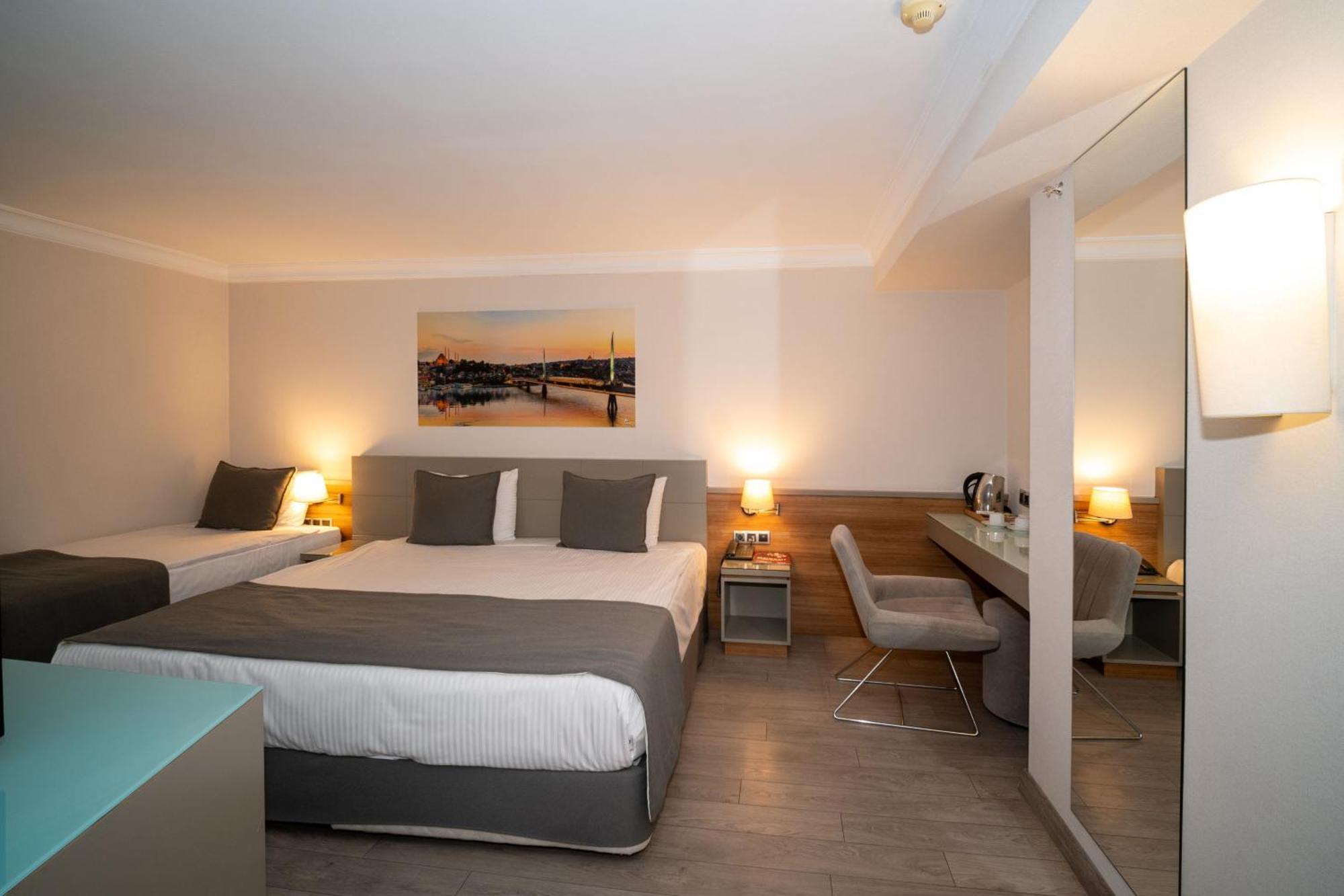Hotel Klas Old City 4*